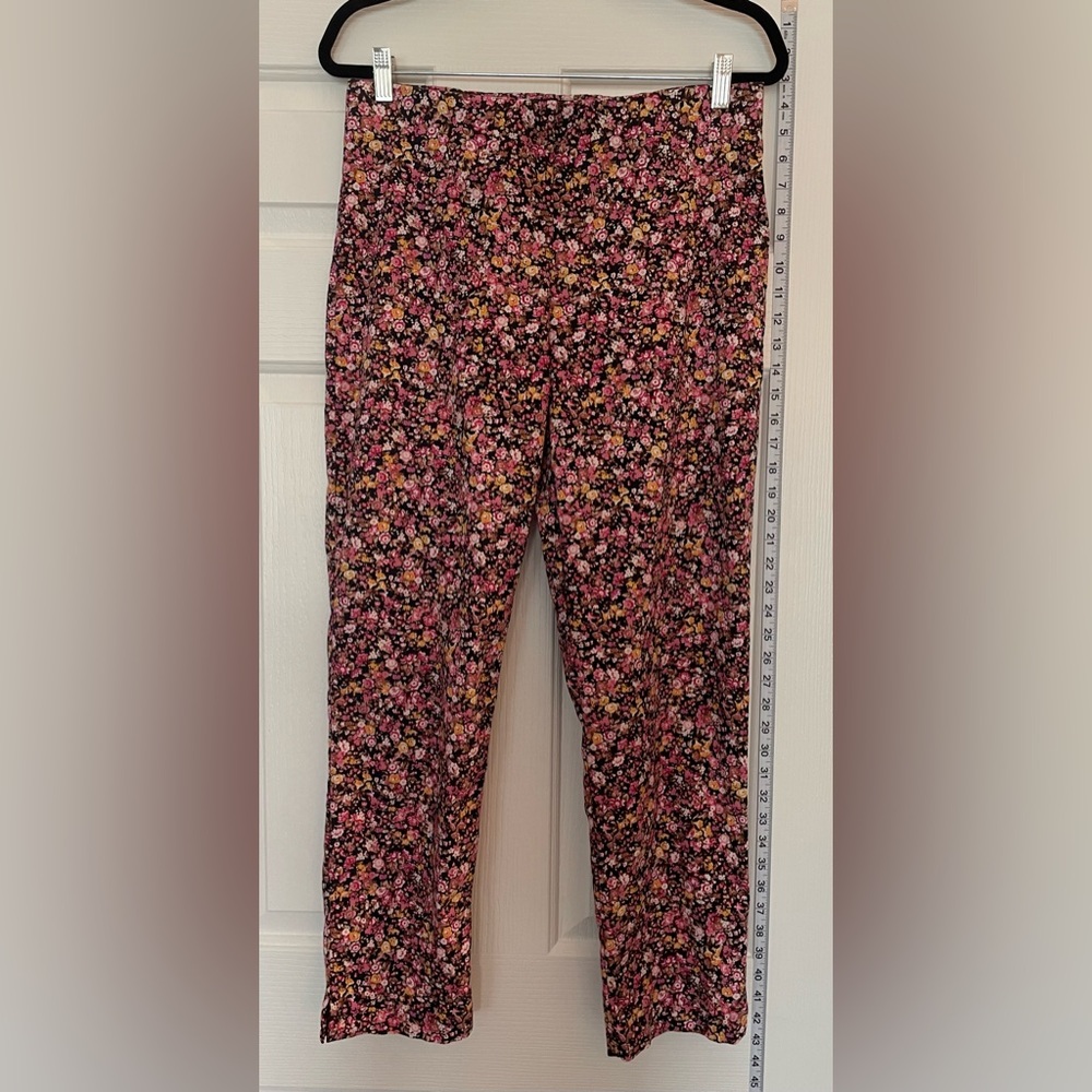 Floral ankle length pant with stretch